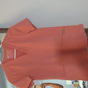 Figs Scrub Top in Coral XXS